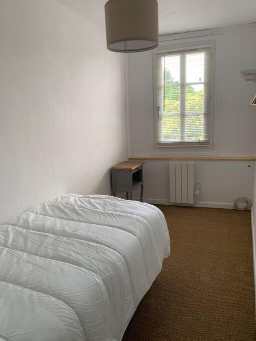 Gite La Petite Maison Guitres Bagian luar foto