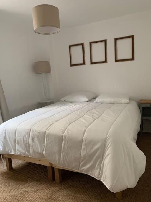 Gite La Petite Maison Guitres Bagian luar foto