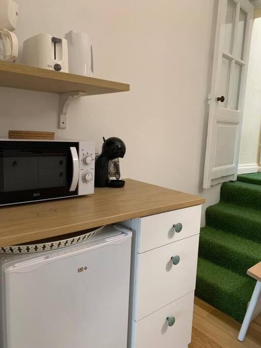Gite La Petite Maison Guitres Bagian luar foto